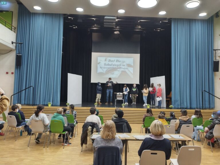 Der Vorlesewettbewerb der 6.Klassen am Freitag 17.12.2021